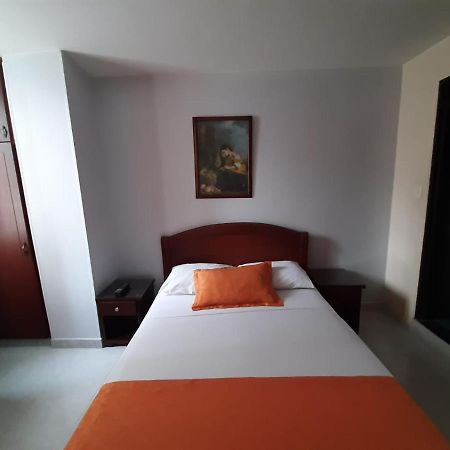 Hotel Center Ibagué Buitenkant foto